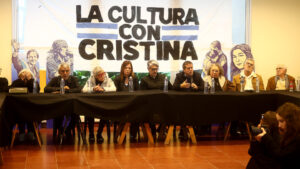 El apoyo de la cultura a Cristina: “Estamos…