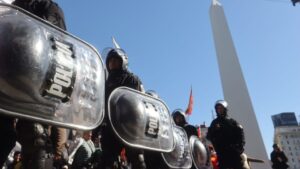 La Policía de la Ciudad avanza sobre los…