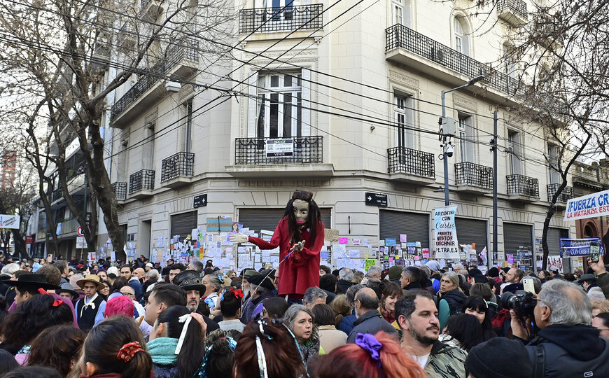 El otro país   | La prisión de Cristina Kircner y la movilización contra su proscripción