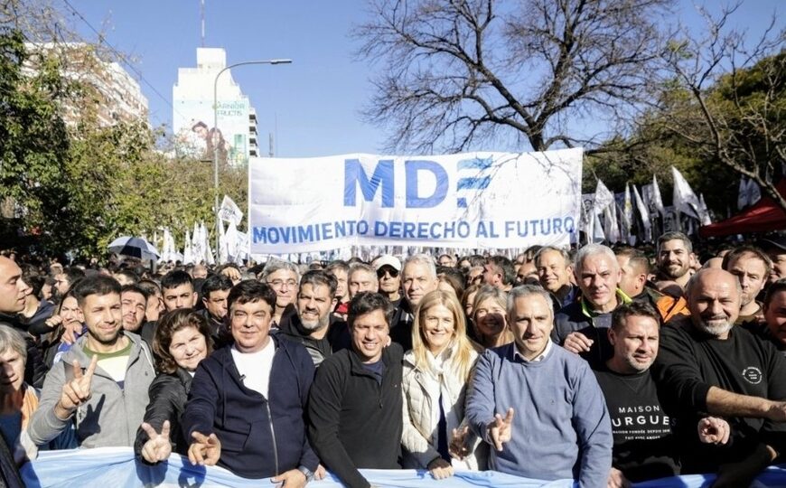 Fernando Espinoza: “No es justicia, es persecución y proscripción” | El intendente de La Matanza movilizó junto a una multitid a Plaza de Mayo en apoyo a CFK
