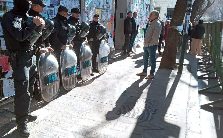 El Gobierno intenta desalentar el banderazo frente a la casa de Cristina Kirchner | Patricia Bullrich montó un megaoperativo