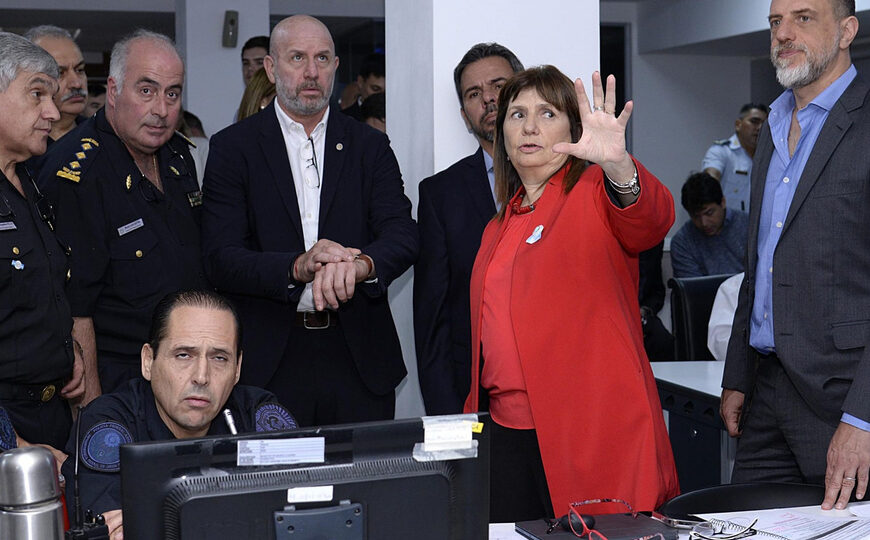 Bullrich reforma la Policía Federal, pero mantiene en secreto el cuerpo de espías | No cumplió con una orden judicial que la obliga a entregar información