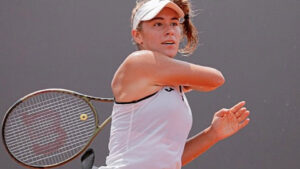 Acción de qualy en Wimbledon | Solana Sierra…