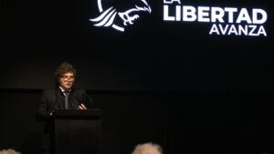 Milei estrenó la campaña libertaria a puro insulto:…