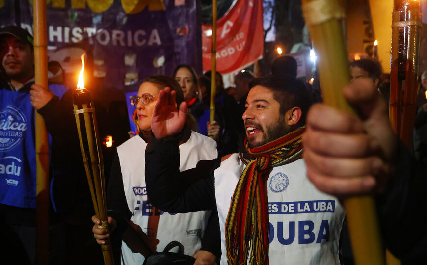 Las universidades prenden la llama de la lucha | Hubo acciones en todo el país para pedir por la Ley de Financiamiento