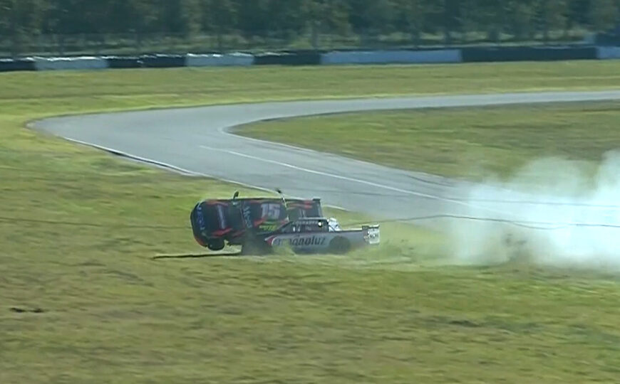 Tremendo vuelco de Martinez pone fin a la Final de TC Pick Up | Canapino logró su primer triunfo en la flamante categoría