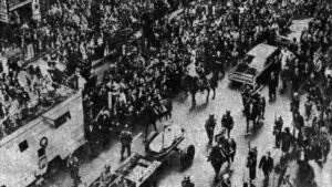 El duelo que consolidó al fotoperiodismo argentino |…