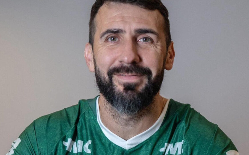 Lucas Pratto ya es jugador de Sarmiento | El club de Junín presentó al experimentado delantero